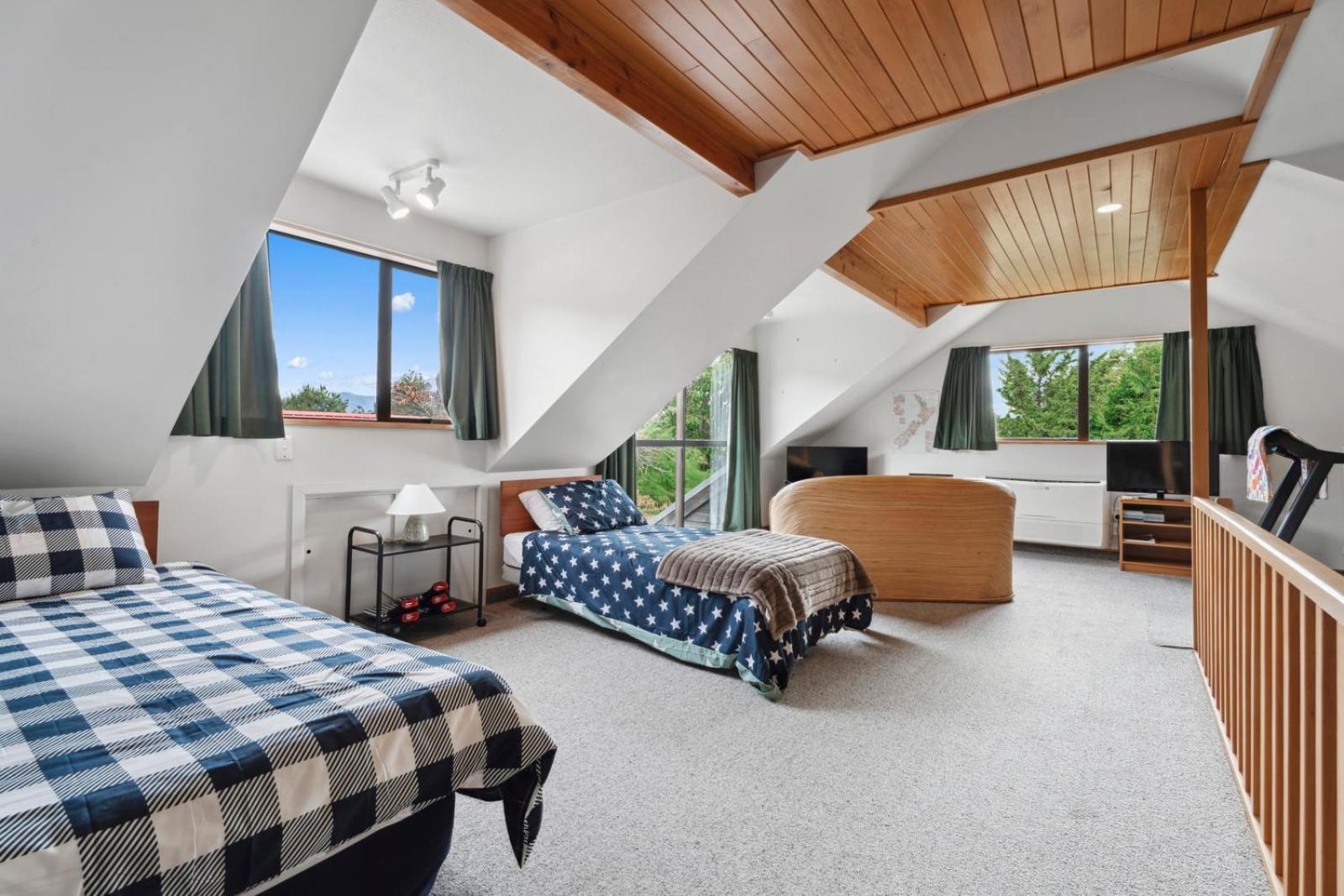 Holiday home So Good On Sargood - *