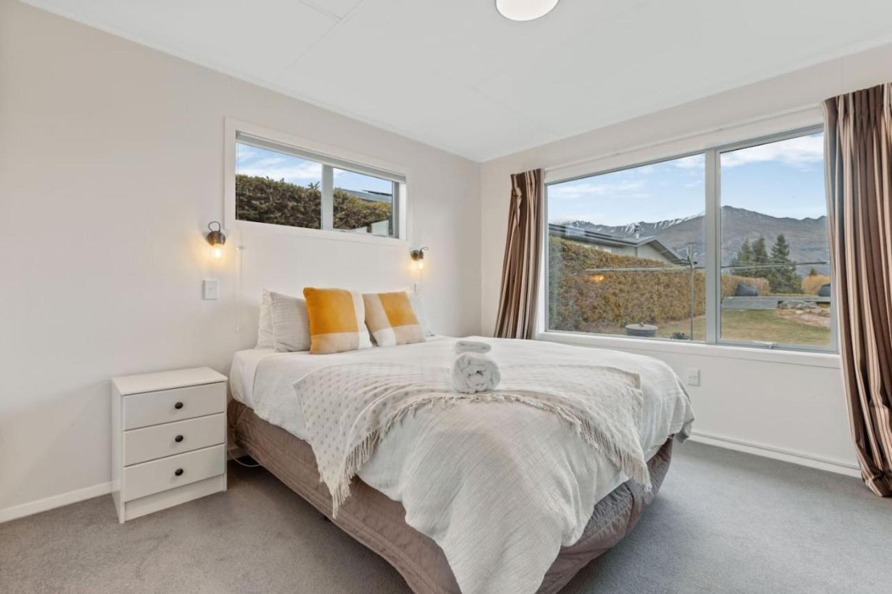 Holiday home With Alpine Views Wanaka