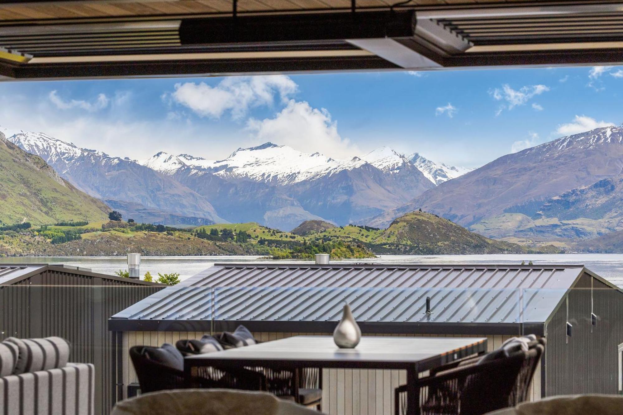 Absolute Luxury On Warren Holiday home *