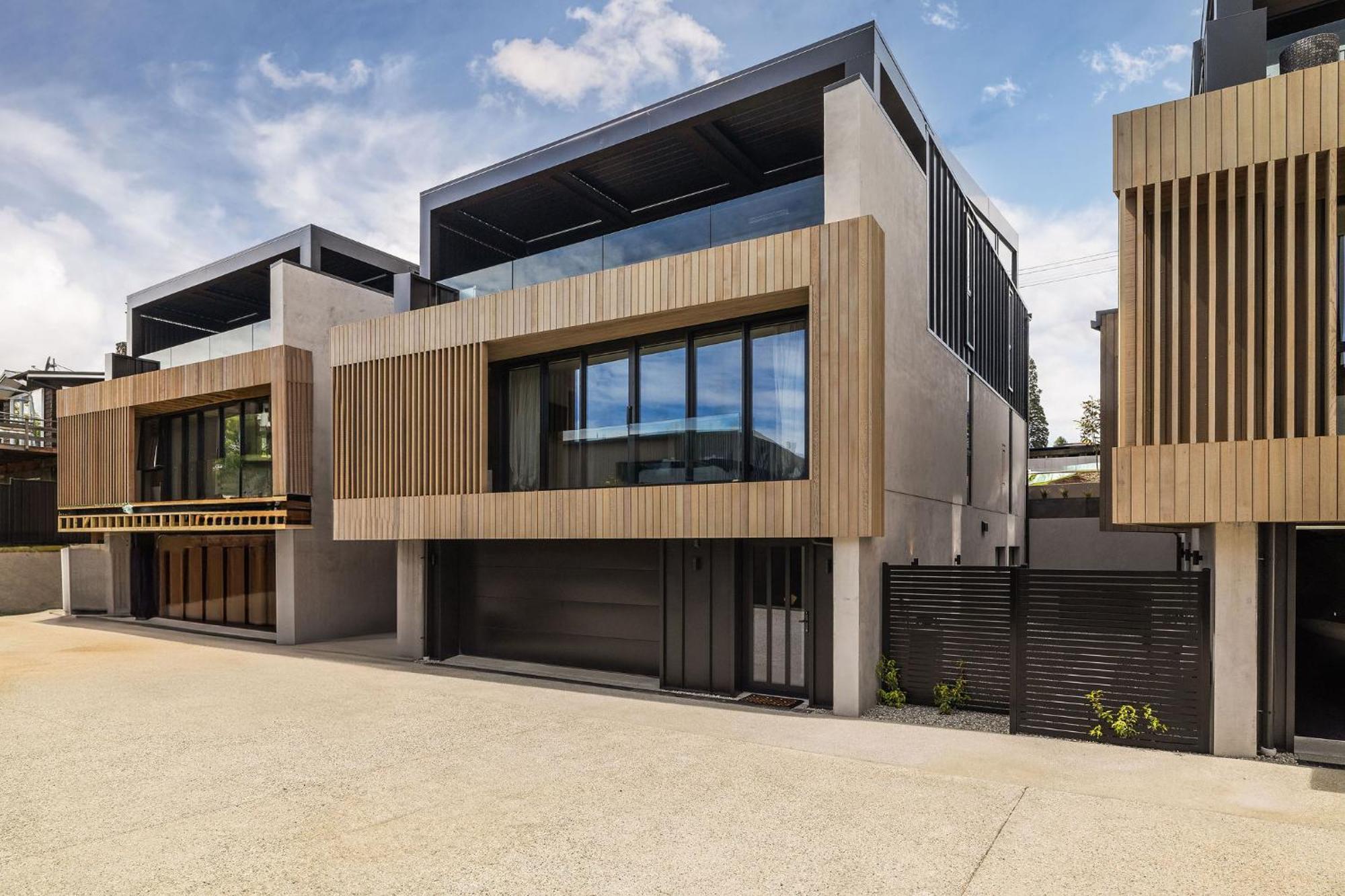 Absolute Luxury On Warren