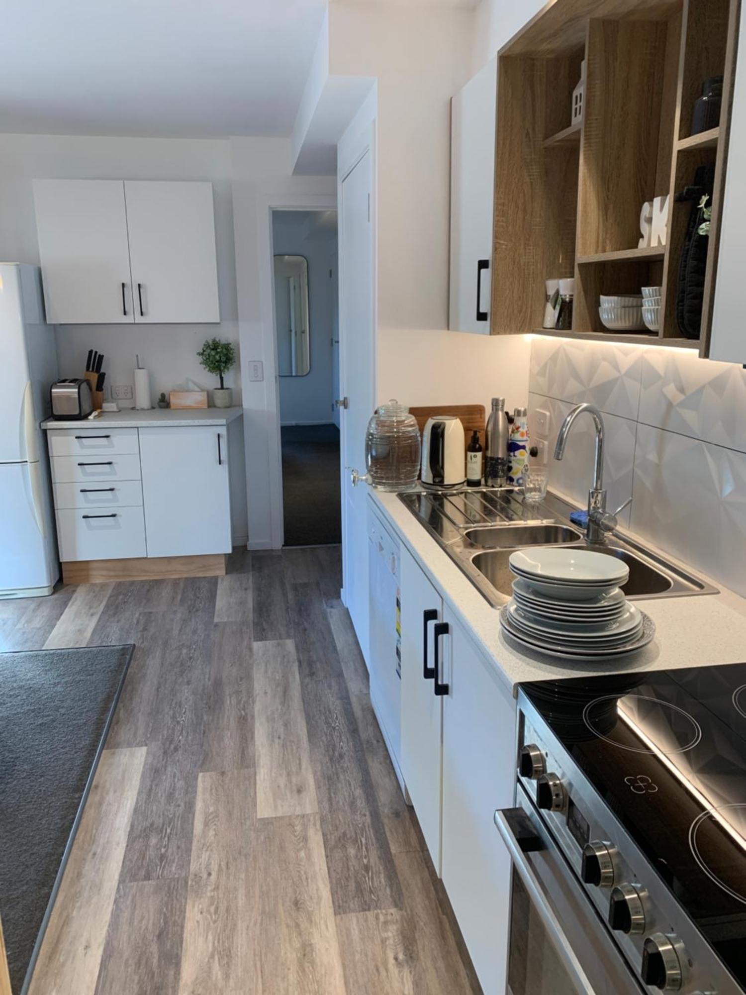 Apartment 2 Bedroom, Walk To Town Wanaka