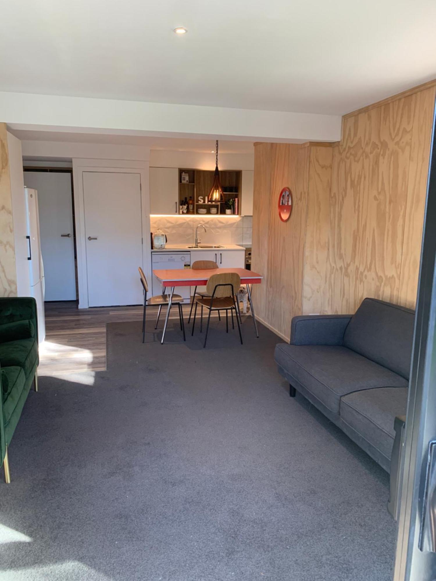 2 Bedroom, Walk To Town