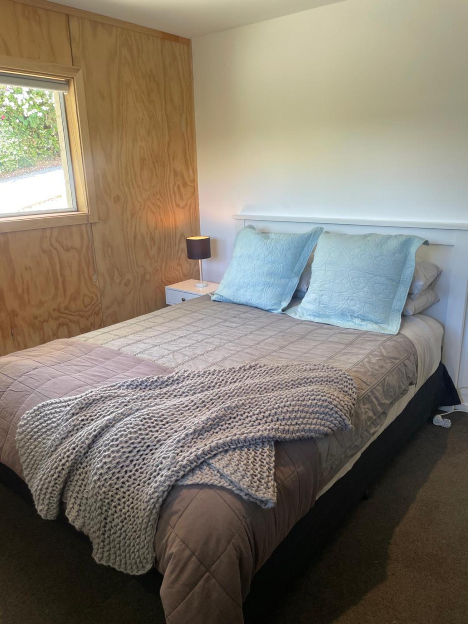 2 Bedroom, Walk To Town * Wanaka