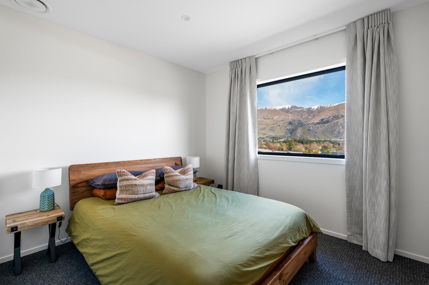 Peaks And Pines Wanaka