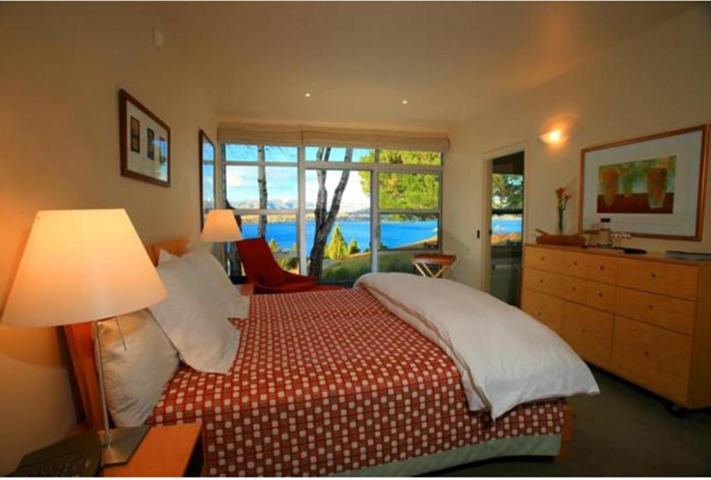 Whare Kea And