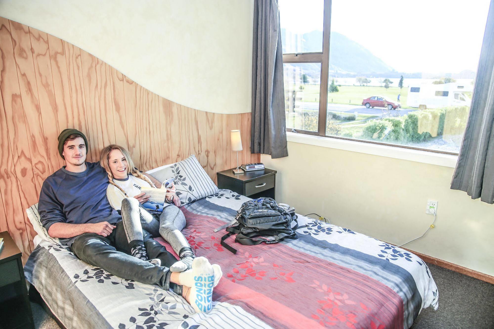 Haka House Hostel *
