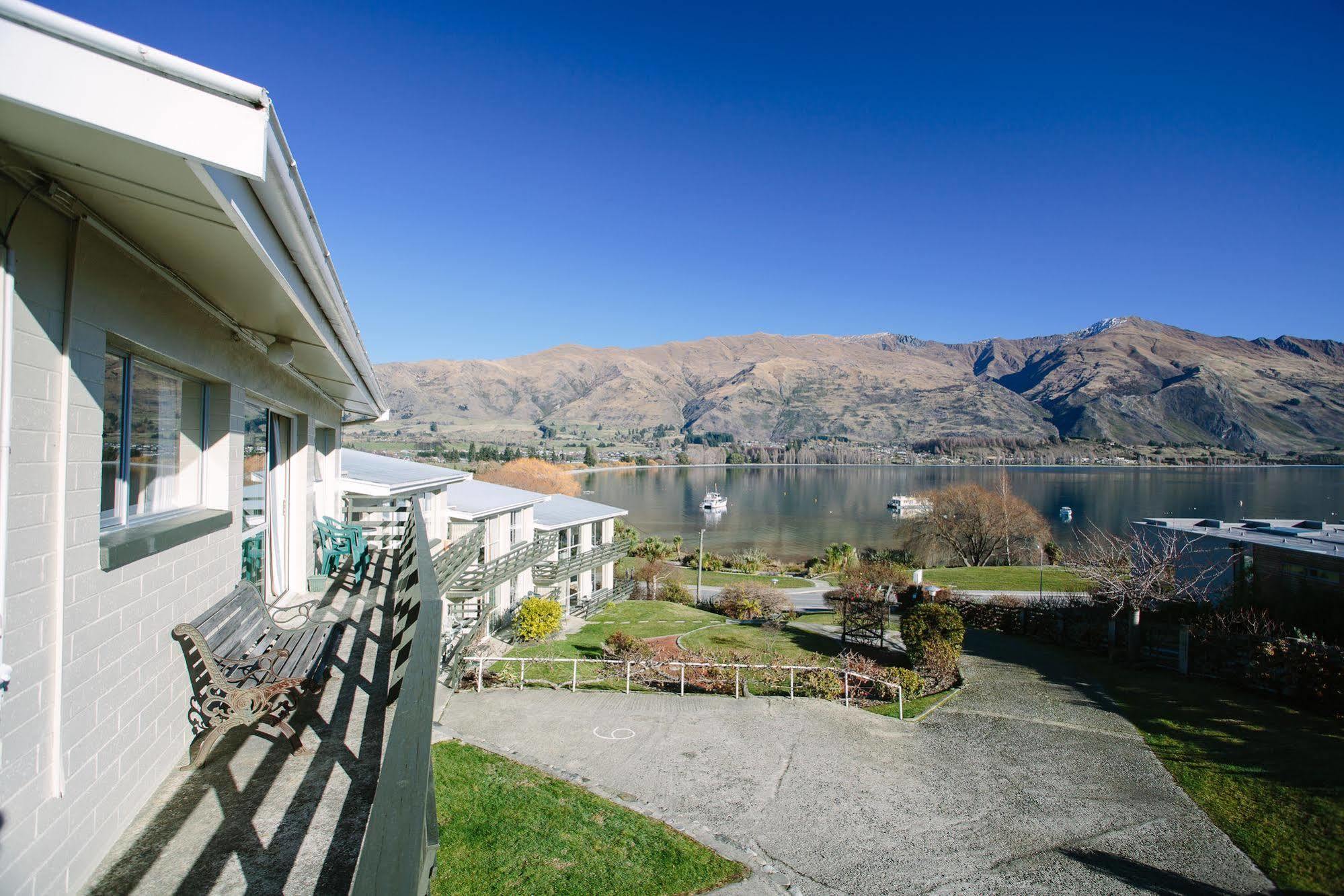 Aparthotel Panorama Court 3*