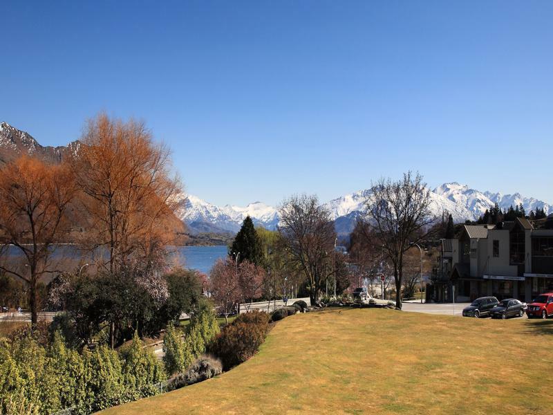 Wanaka Hotel
