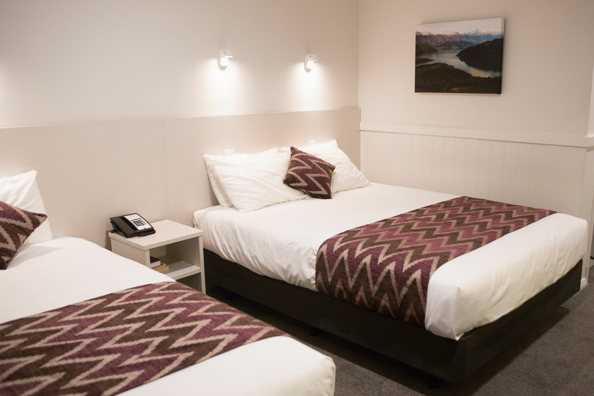 Wanaka Hotel