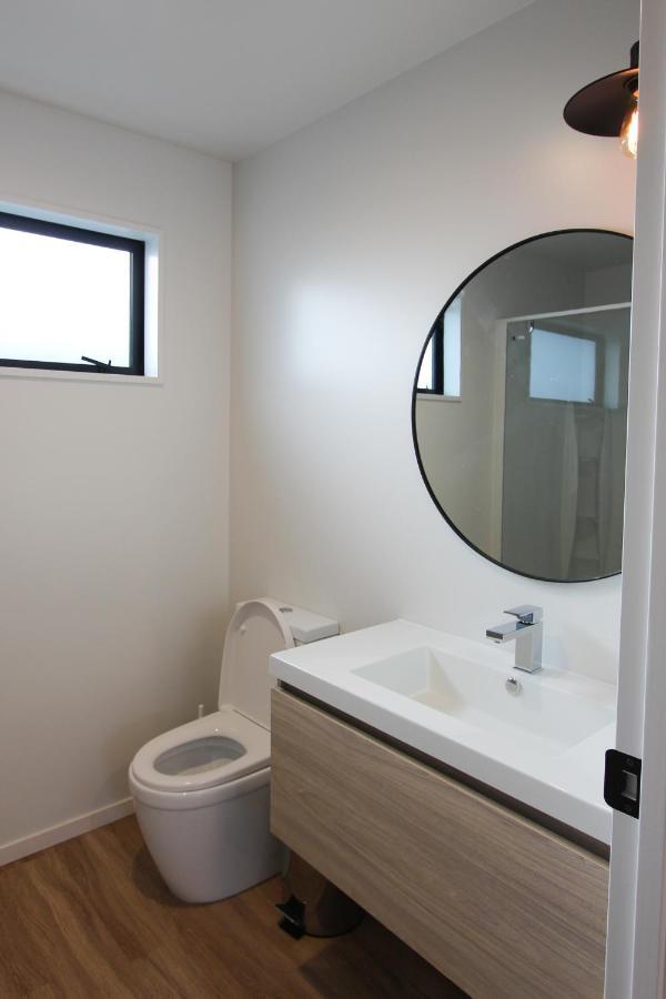 Holiday home 3 - Sunny Brand New House Wanaka