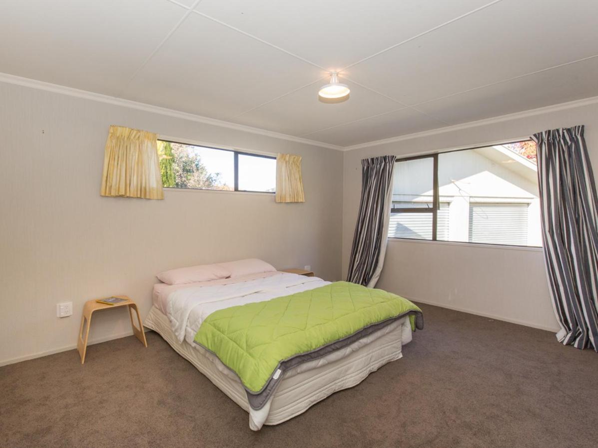 Holiday home Kowhai -