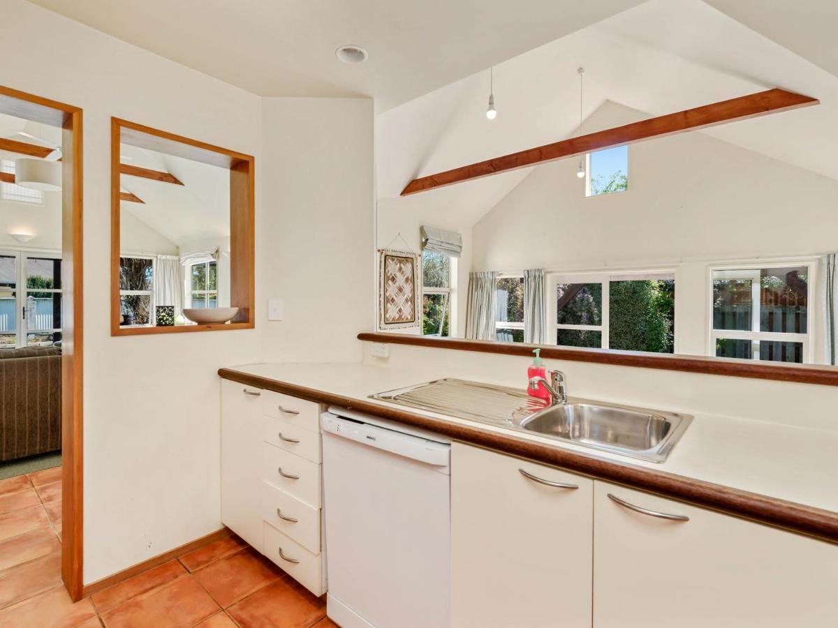 Charming On Cherry - Holiday home