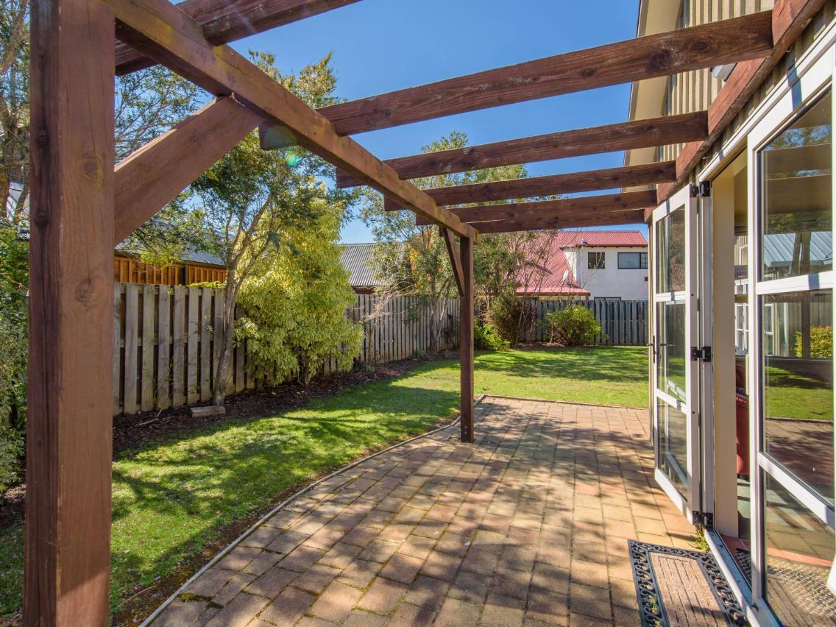 Charming On Cherry - Holiday home