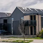 Alps Vista Retreat - Wanaka