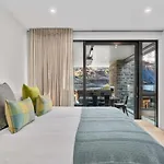 Lakeview Luxury Vista