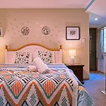 Alpine View Lodge