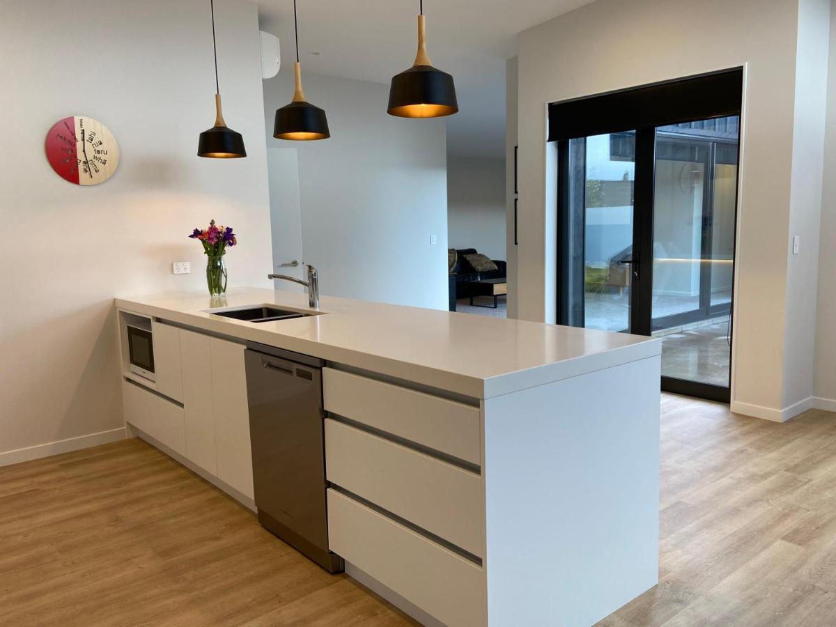 Holiday home Modern Fully Fenced Stackbrae Wanaka