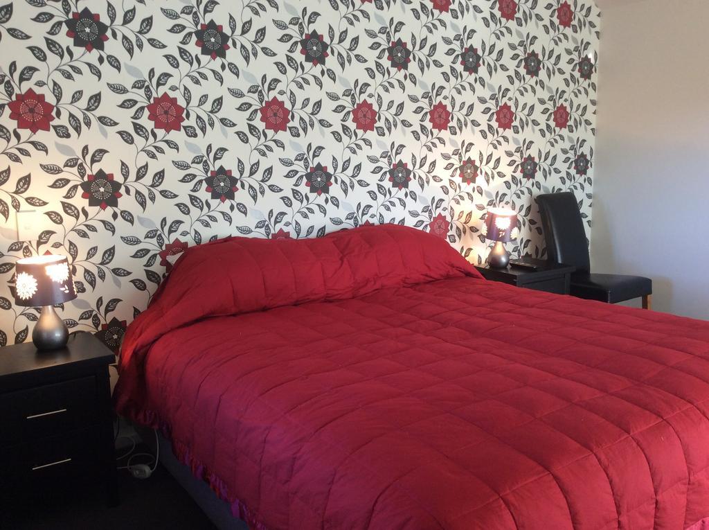 Golfcourse Road And 4* Wanaka
