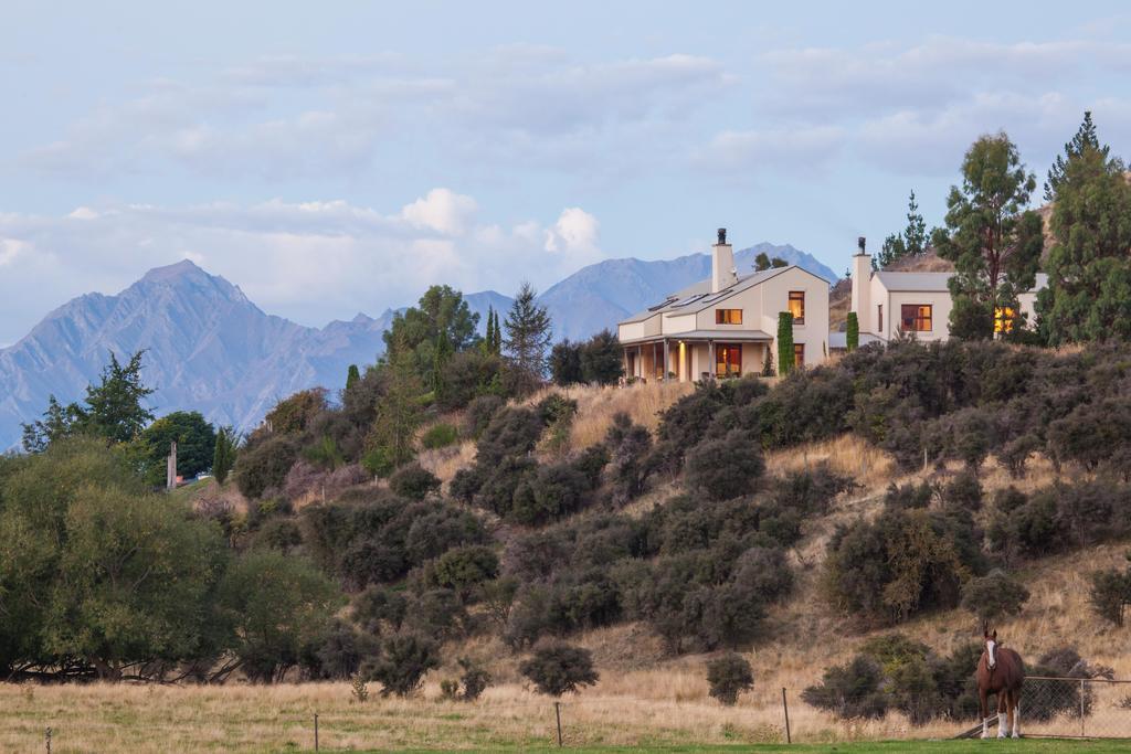 Riverrun Lodge
