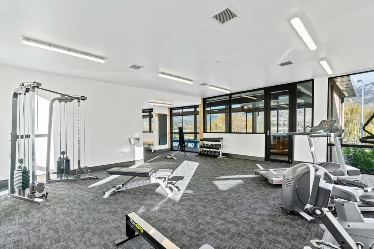 Lakeview Luxury Vista Apartment