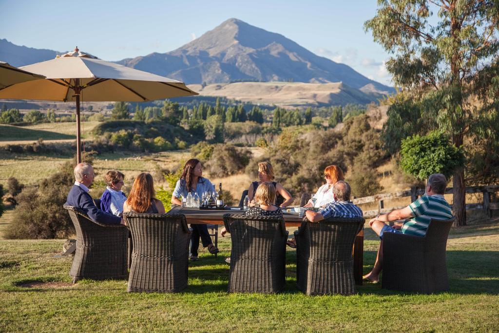 Riverrun Lodge