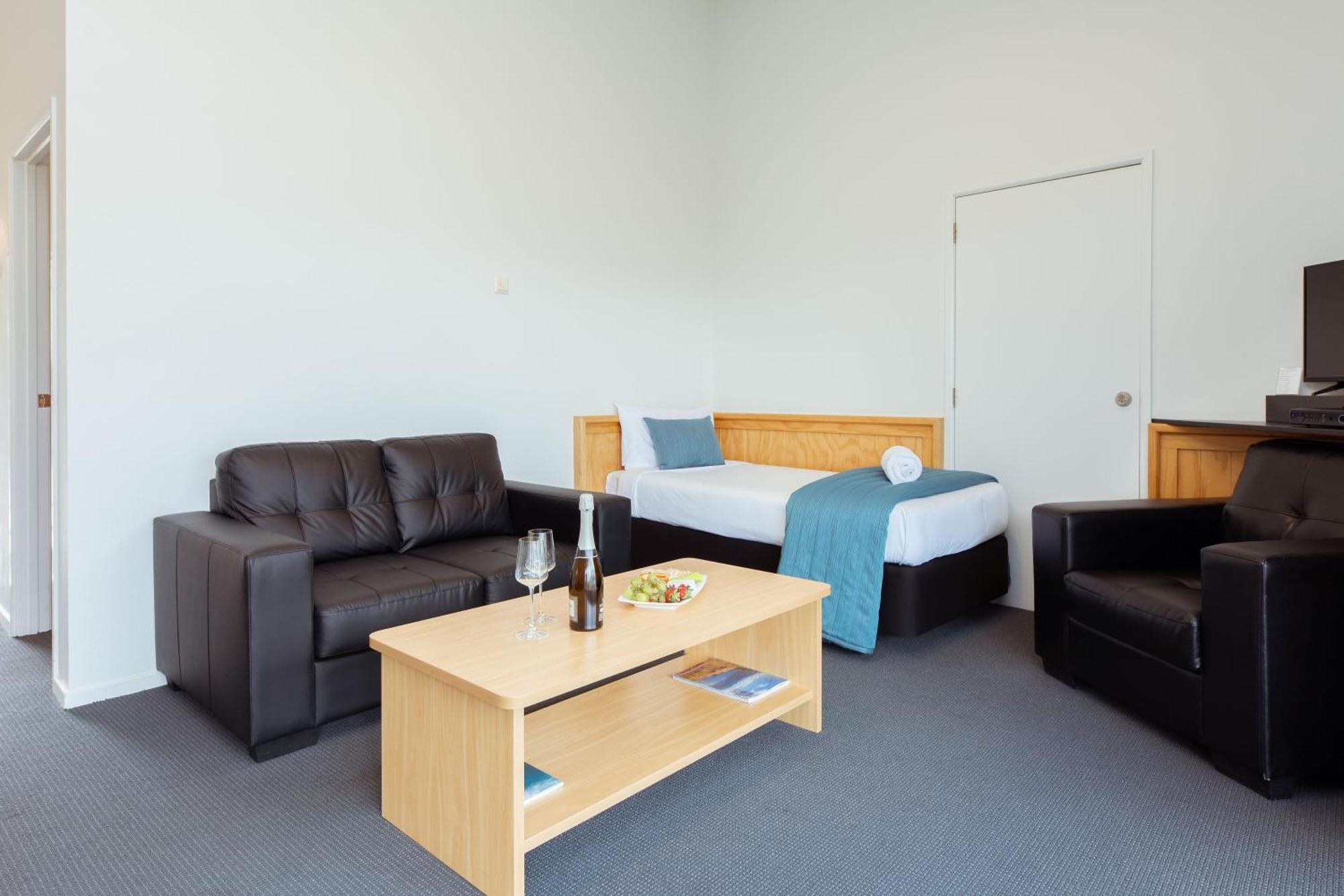 Clearbrook & Serviced 4* Wanaka