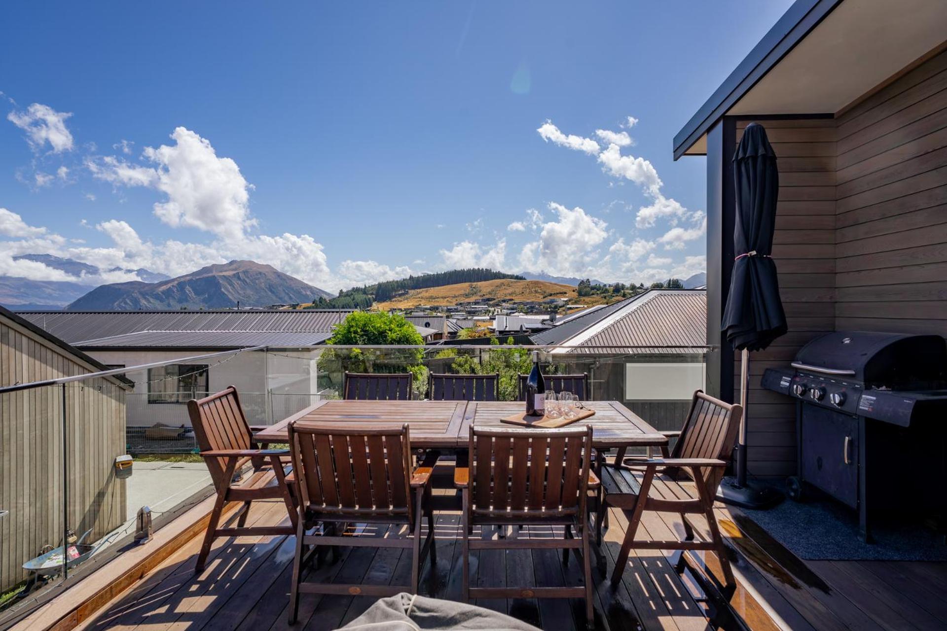 Peak Retreat -