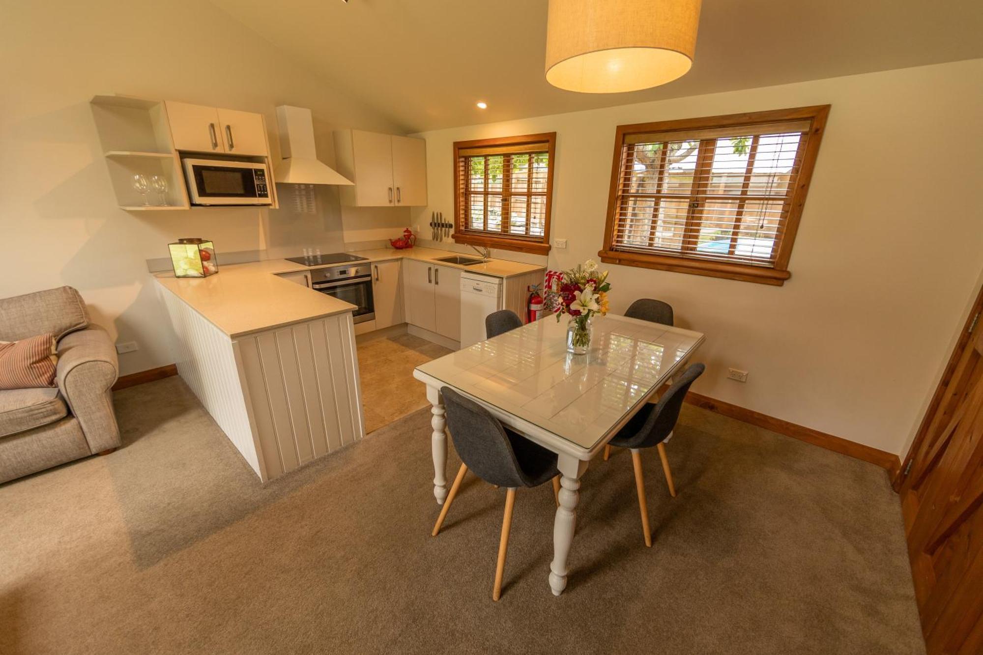 Homestead & Bed & Breakfast Wanaka
