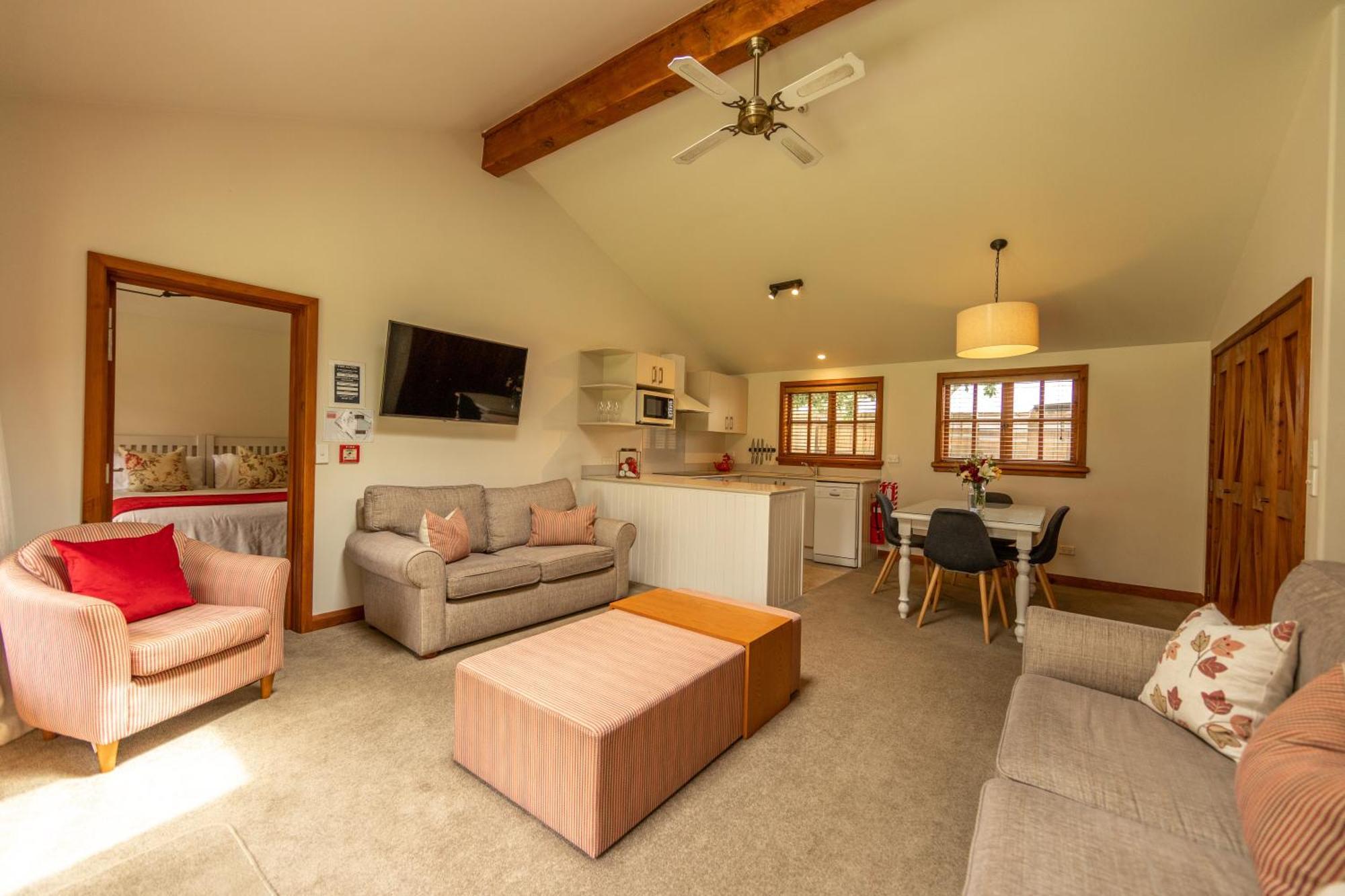 Homestead & Wanaka