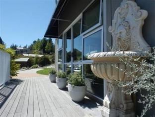 Lake Wanaka Lodge Inn 4*
