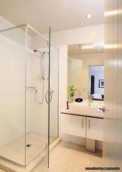 Edge Aparthotel 4*