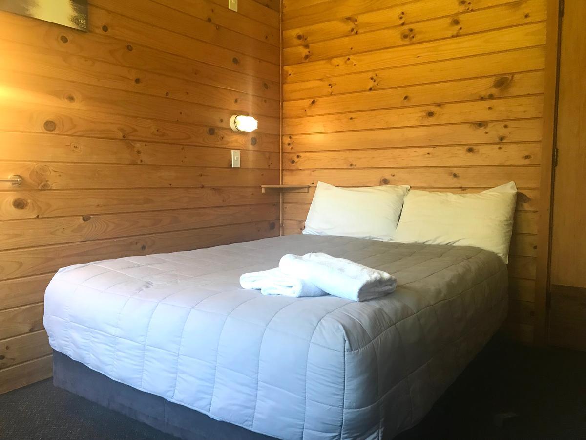 Guest house Altamont 4*
