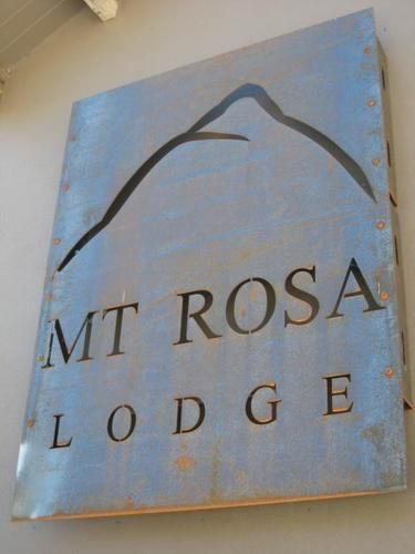 Bed & Breakfast Mt Rosa Boutique Vineyard 5*