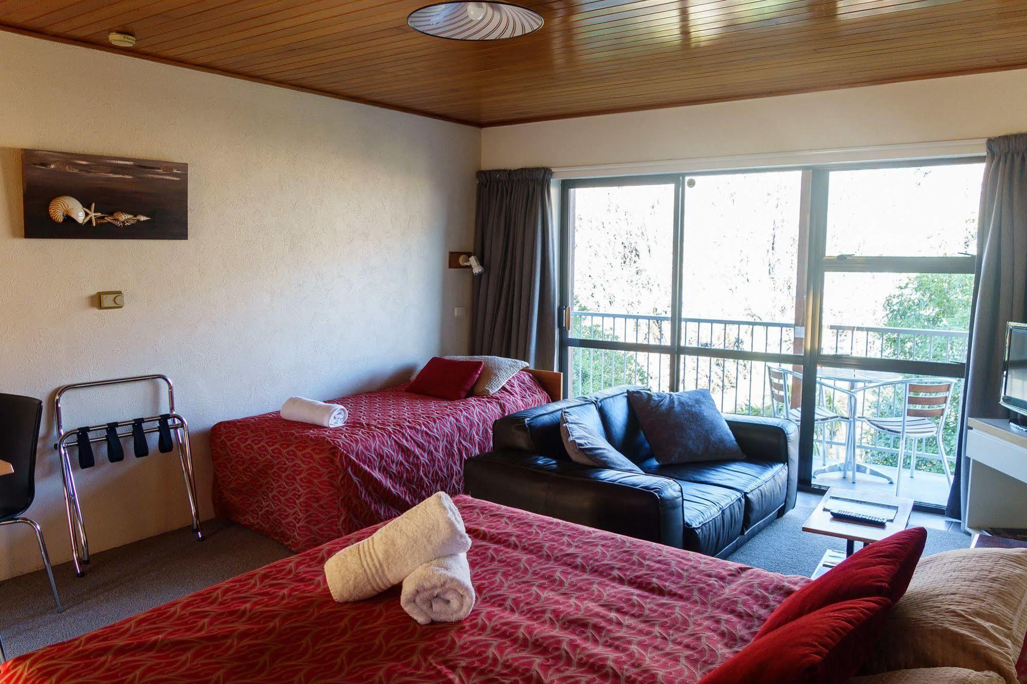 Asure Brookvale 4*