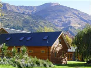 Bed & Breakfast Homestead & 4*