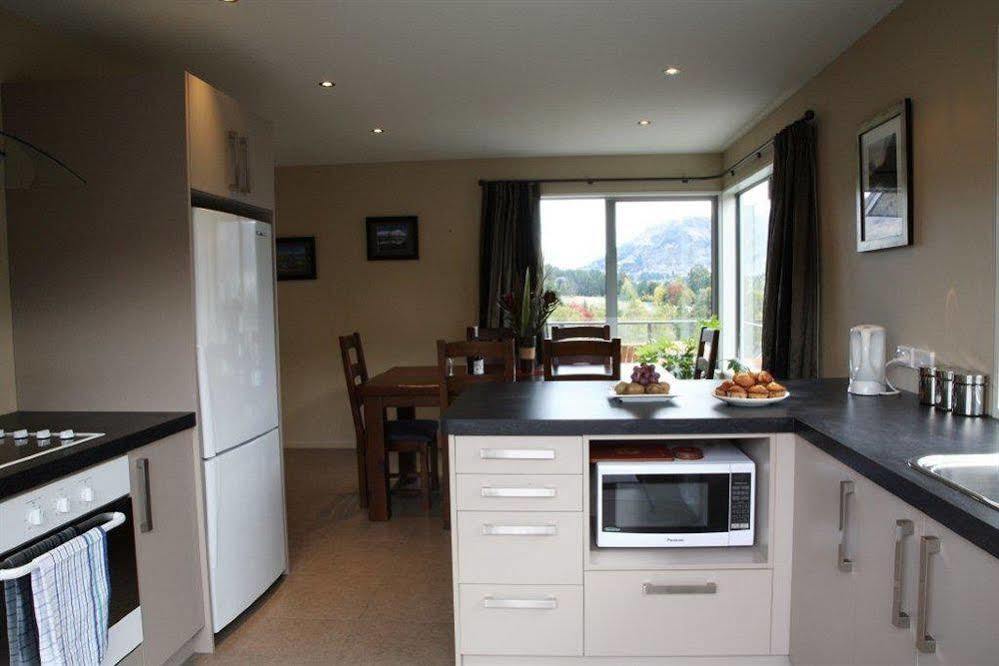 Criffel Peak View Bed & Breakfast