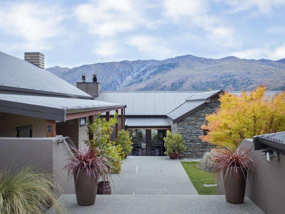 Mt Rosa Boutique Vineyard 5* Wanaka