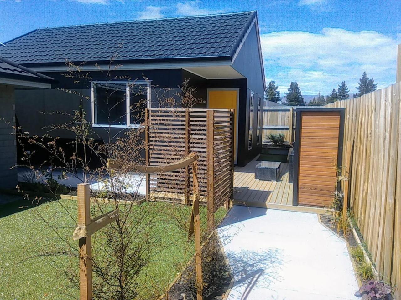 Little Guest house *