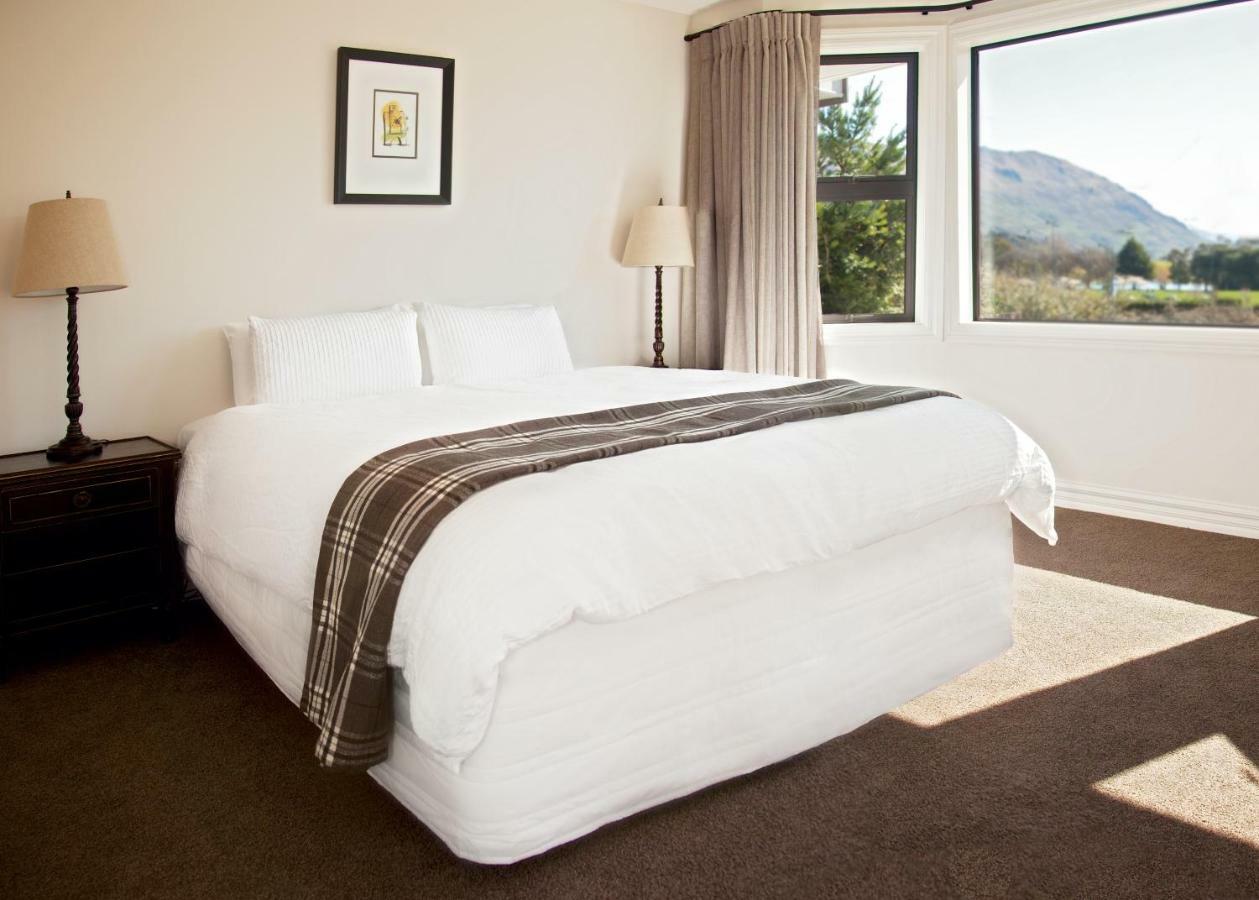 Pembroke * Wanaka