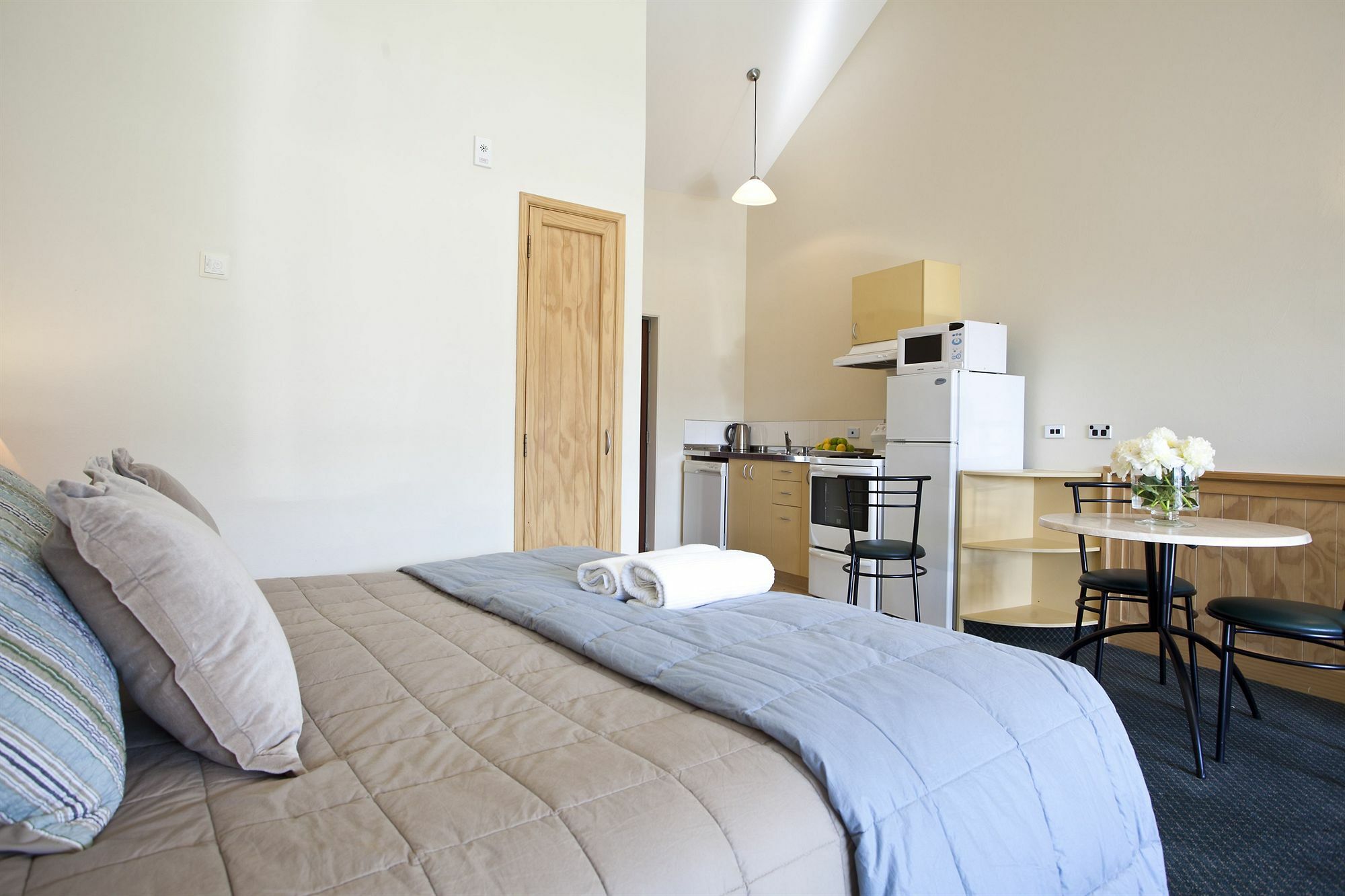 Aparthotel Clearbrook & Serviced 4*