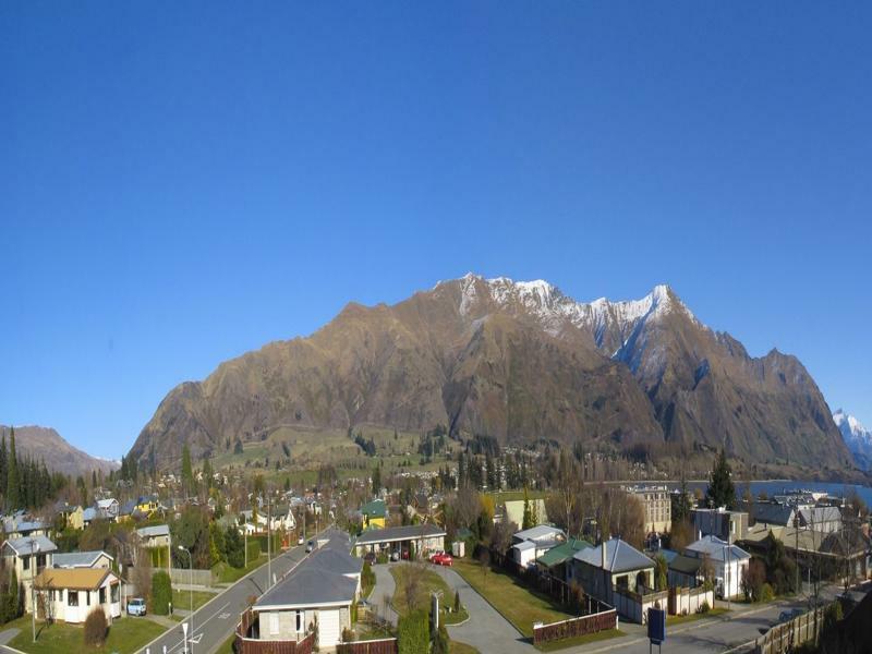 Clearbrook & Serviced Aparthotel Wanaka