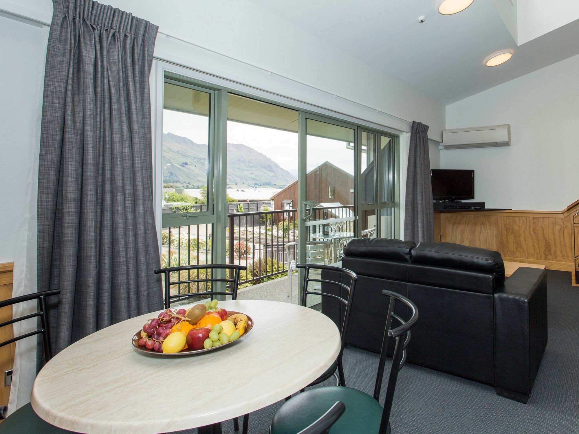 Clearbrook & Serviced Aparthotel Wanaka