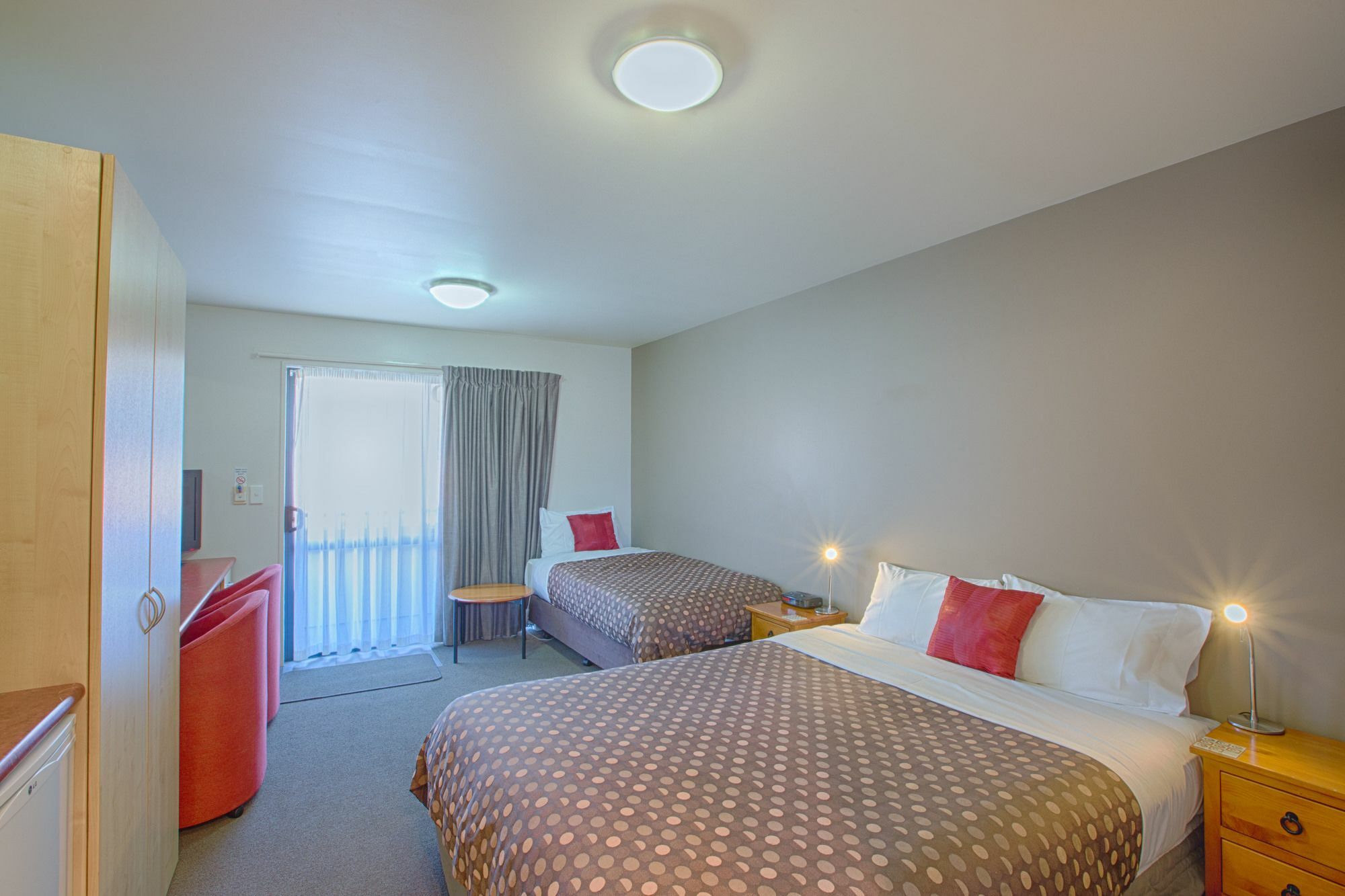 Bella Vista Motel 4*