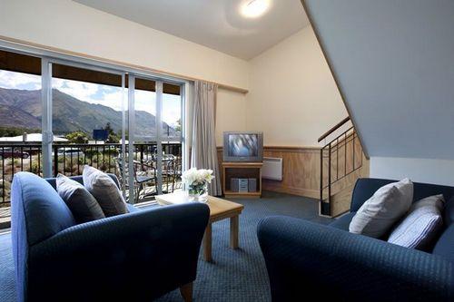 Clearbrook & Serviced 4*