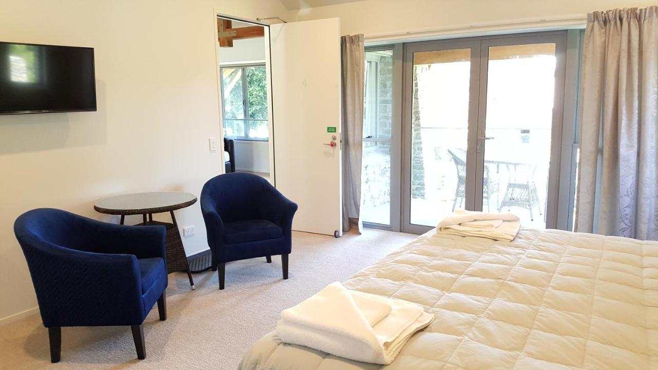 Motel Golfcourse Road And Wanaka